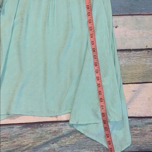 Altar’d state shark bite tunic/dress - Picture 4 of 6